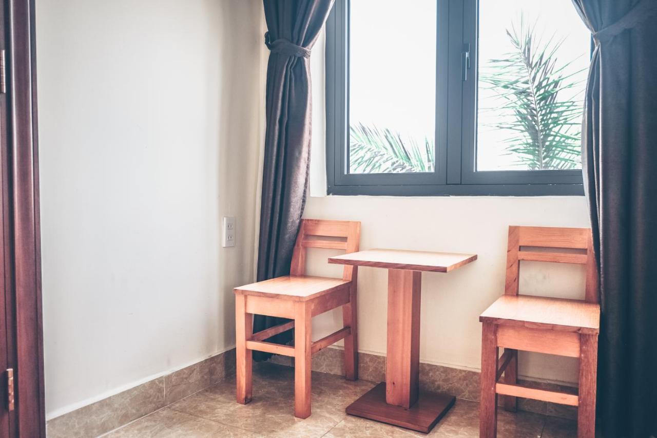 Green Hotel Vinh Loc Хошимин Экстерьер фото